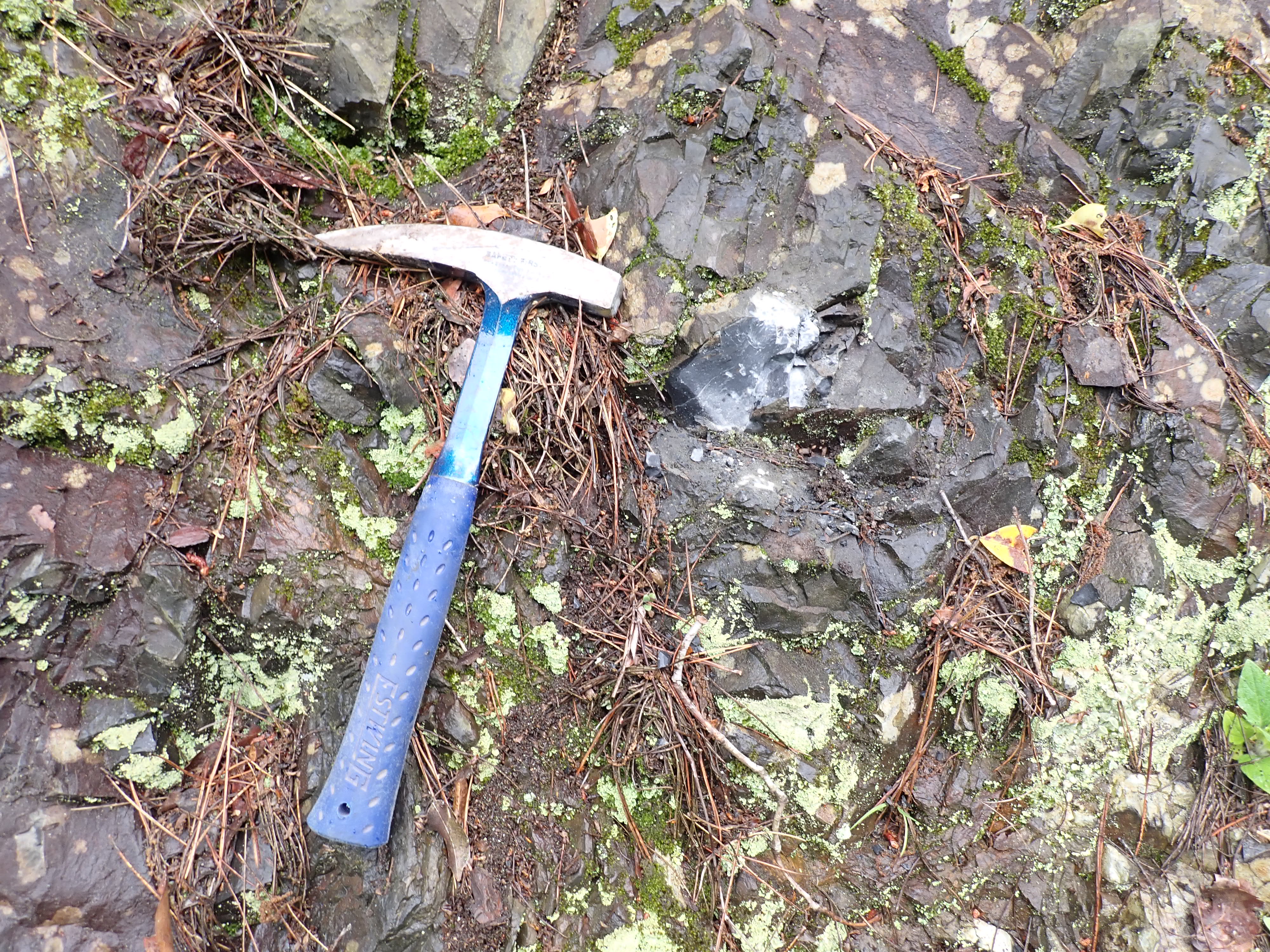 水抜ボーリング工（集水井内）