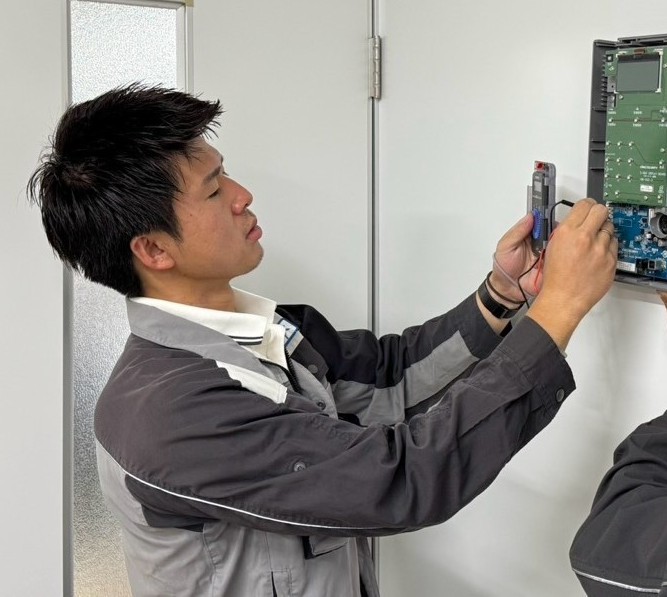 設置後の動作確認や定期的なメンテナンスを行います！