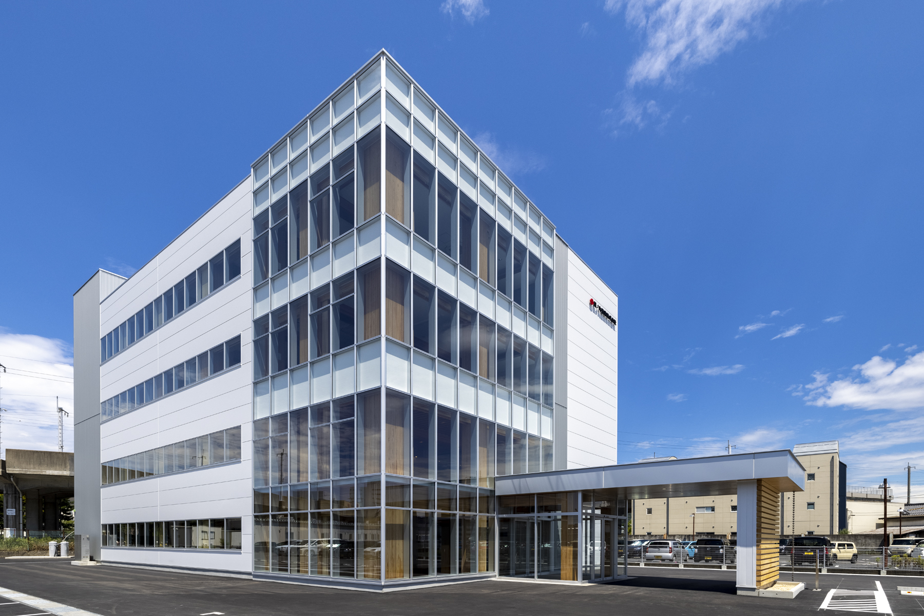 本社社屋(2021年8月完成)