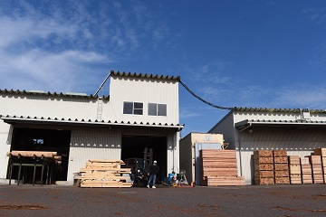 工場外観です。