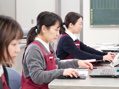 バイヤーの事務作業