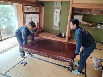 2~3人のチームを組んで作業を行います!