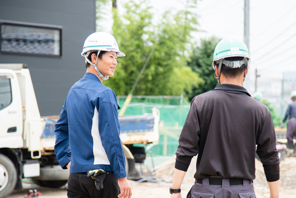 現場社員の仕事風景です
