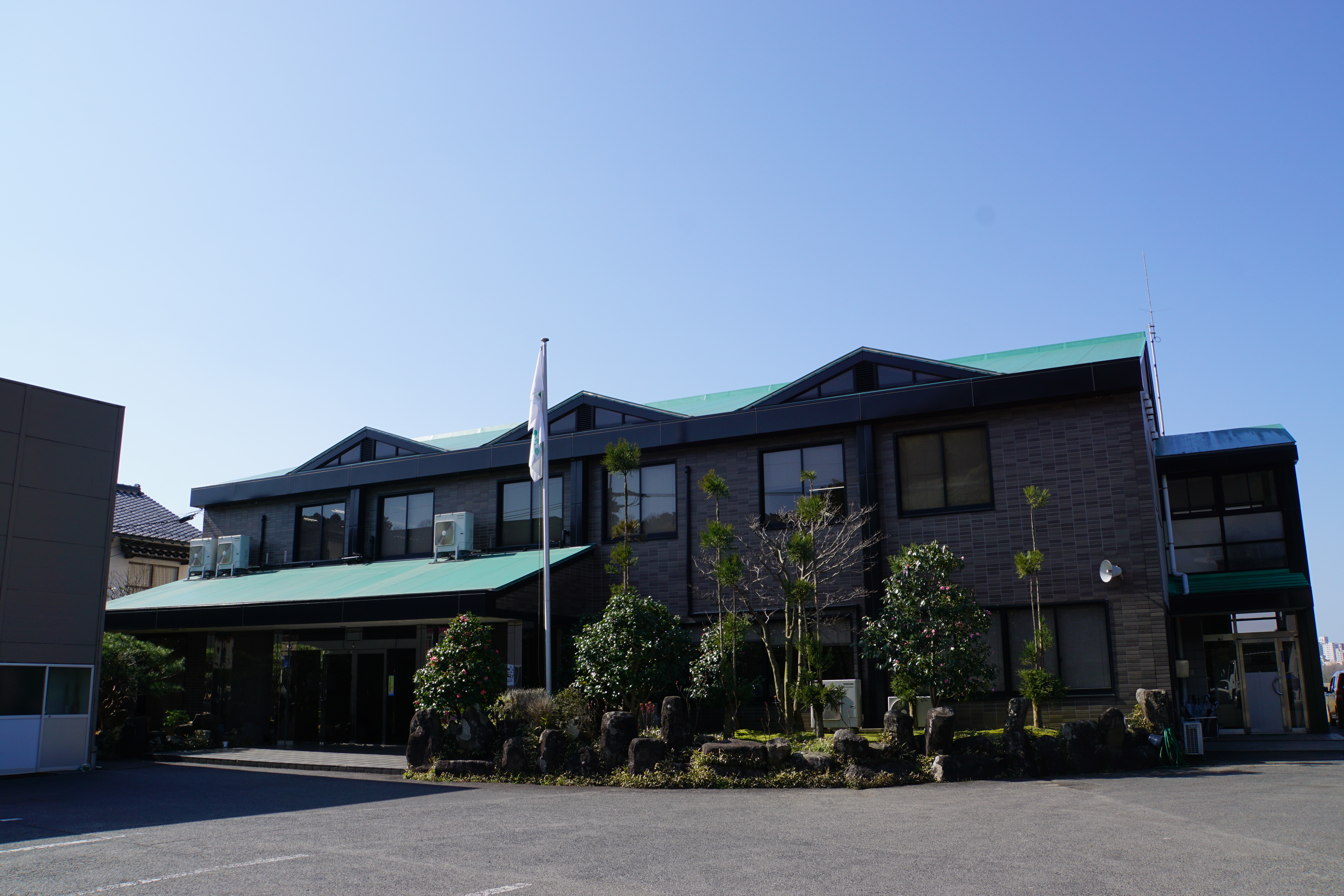 本社社屋です