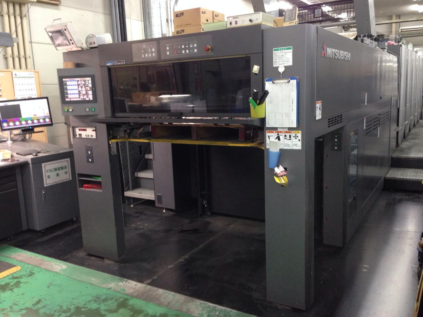 平田工場では印刷機も複数稼働中です。